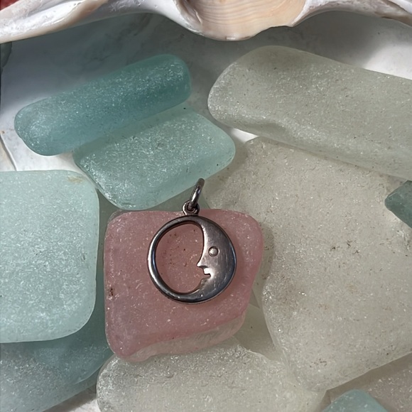 Tiffany & Co. Man in the Moon Pendant - Picture 7 of 8